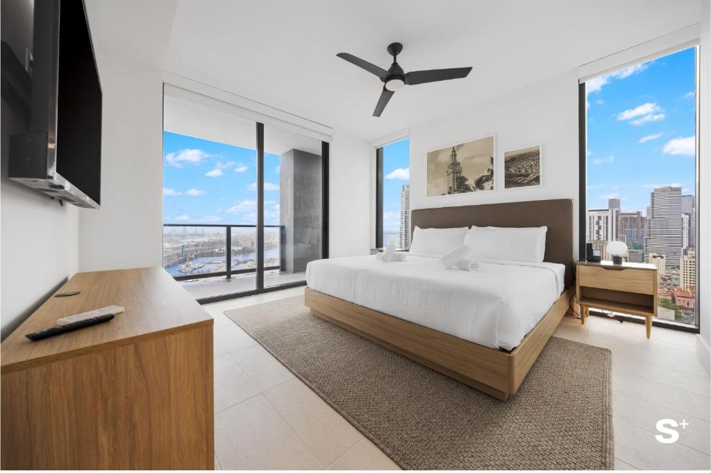 Luxury Downtown Condo