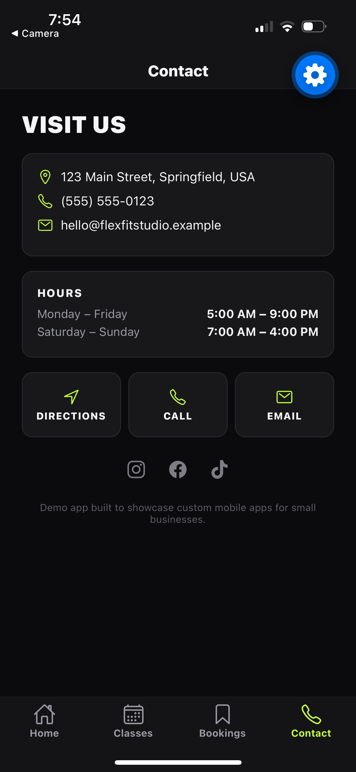 FlexFit Studio app — Contact screen