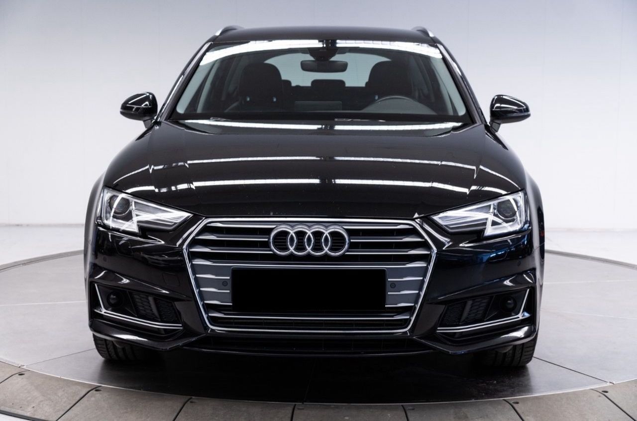 Audi A4 Avant 35 TFSI
