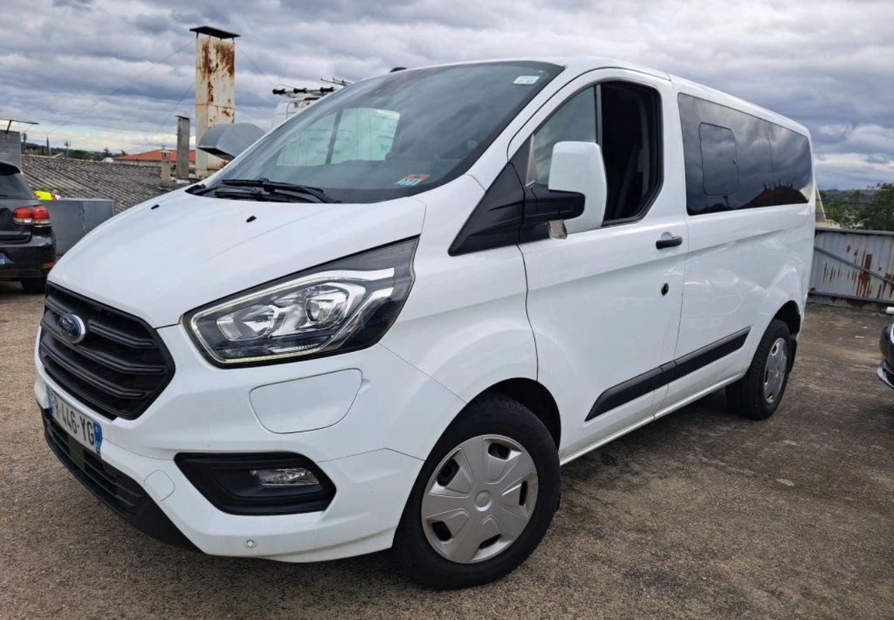 Ford Transit Custom Nugget Camping