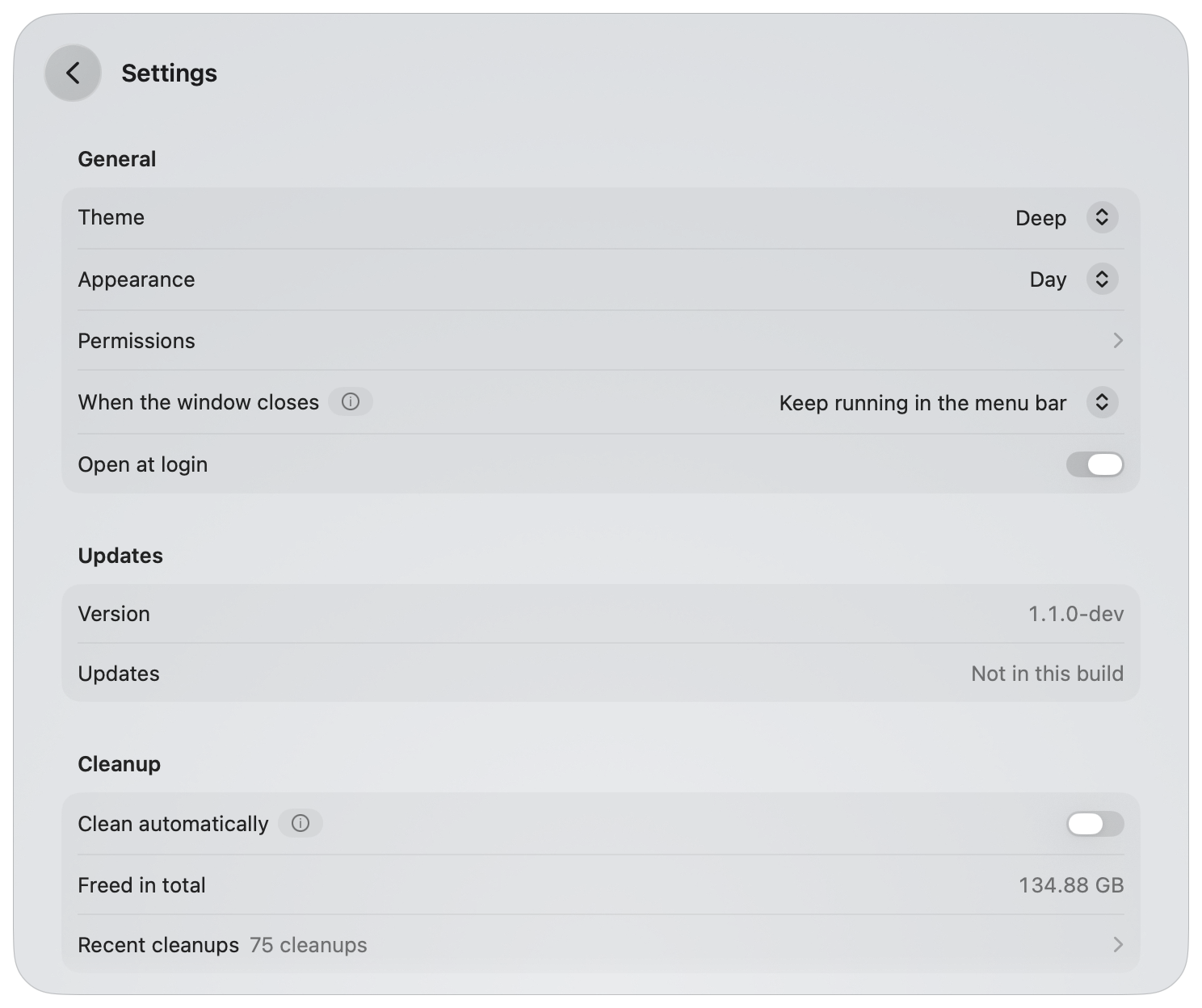 The Settings page: theme, appearance, permissions, what closing the window does, open at login, updates and automatic cleanup