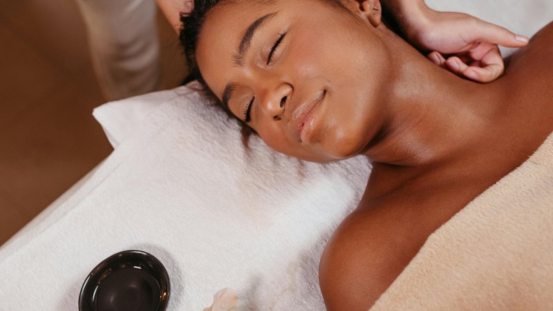 Trigger Point Therapy vs Acupuncture: Which Works Better? - Meraki Spa Raipur