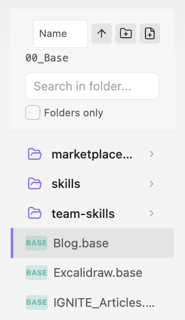 Folder Focus showing folders and Obsidian Base file badges