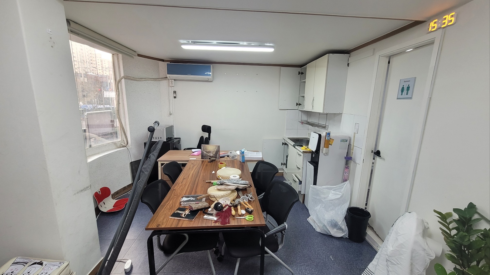 강남구 점포 철거 전 매장 내부