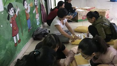 Liên Đội Trường TH Đình Bảng 2 với công tác chuẩn bị - Lan tỏa tình yêu thương - “Để kịp thời hỗ trợ, chia sẻ với người dân miền Trung"