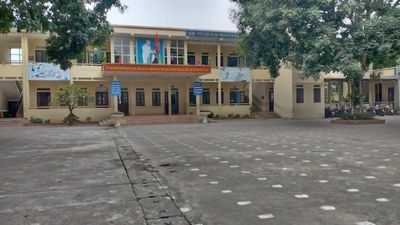 Khuôn viên trường Tiểu học Châu Khê 2