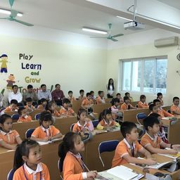 Đổi mới giảng dạy Tiếng Anh ở trường Tiểu học Đình Bảng 2