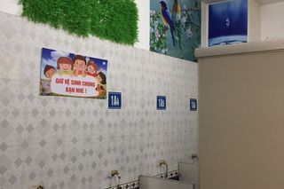 Khu_VS_nam_cua_Hs_truong_TH_dinh_Bang_2_tx_Tu_Son_48e7600df9