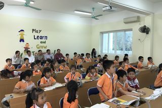 Tieng_Anh_yeu_to_nguoi_nuoc_ngoai_tai_truong_TH_dinh_Bang_2_tx_Tu_Son_f037900df9