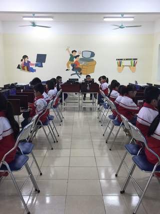 Phong_hoc_Tin_hoc_truong_TH_dinh_Bang_2_tx_Tu_Son_b332c00df9