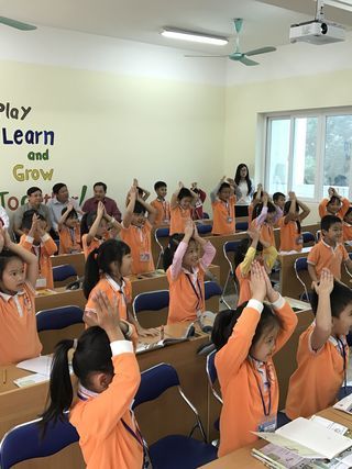 Tiet_Tieng_Anh_tai_truong_TH_dinh_Bang_2_tx_Tu_Son_d1def00df9