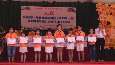 Sau bao nỗ lực của cô và trò trong ngày tổng kết năm học