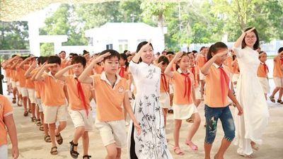 Hoạt động rất sôi nổi của các tiết sinh hoạt tập thể