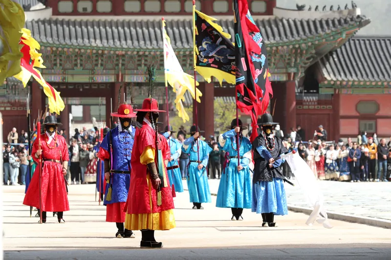 경복궁 수문장 교대의식 (사진:한국관광공사)