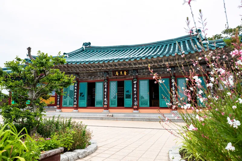 간월암