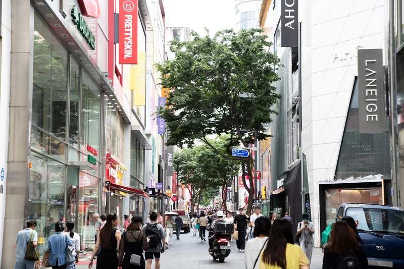 명동거리