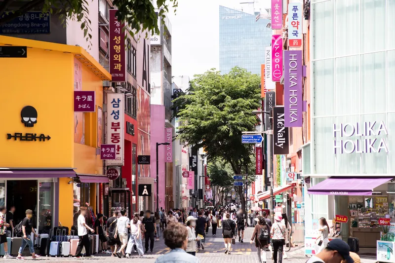 명동거리