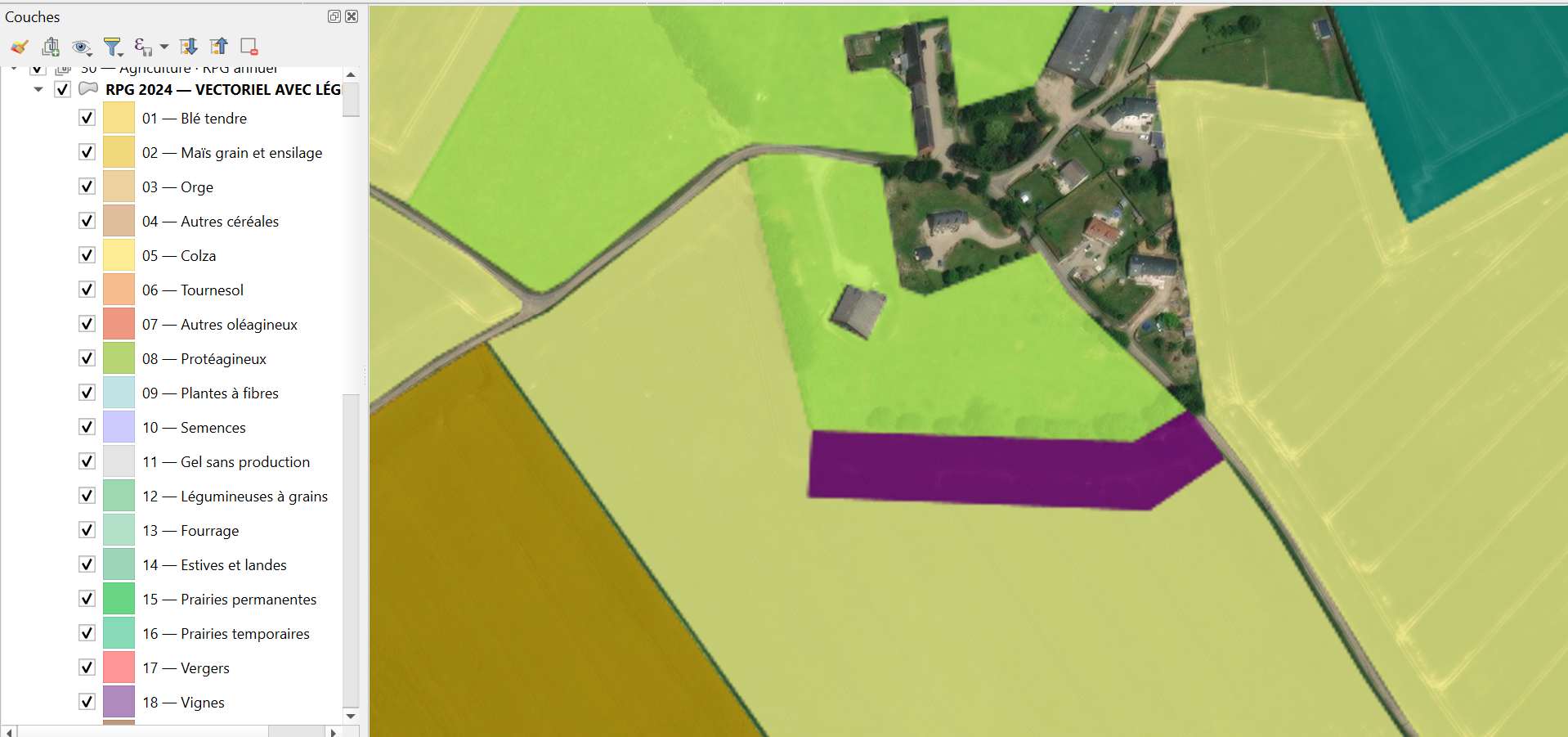 Agricultural parcel detail and crop legend generated from a blank QGIS project