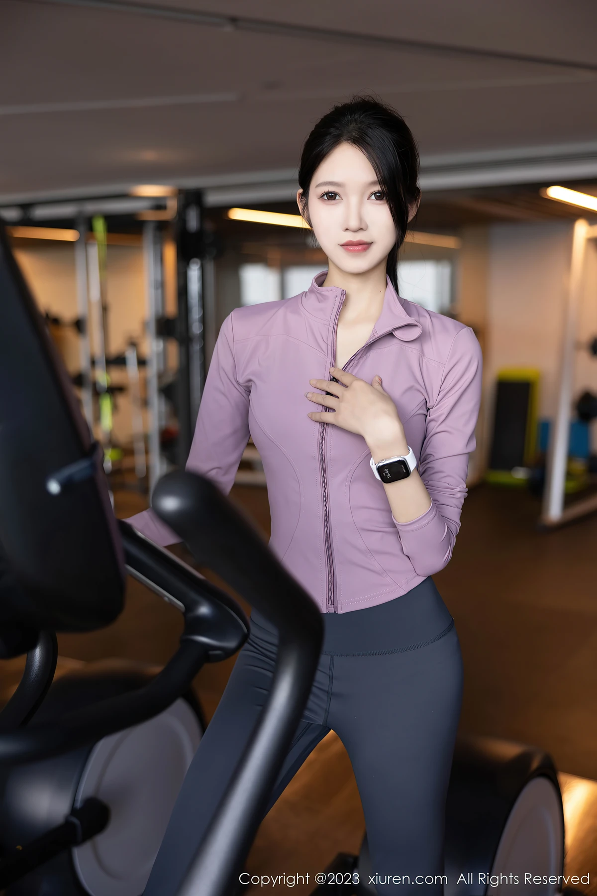 程程程-XiuRen No.7438 健身房里的活力曲线杀，84P写真解锁职业模特吸睛密码 - 4