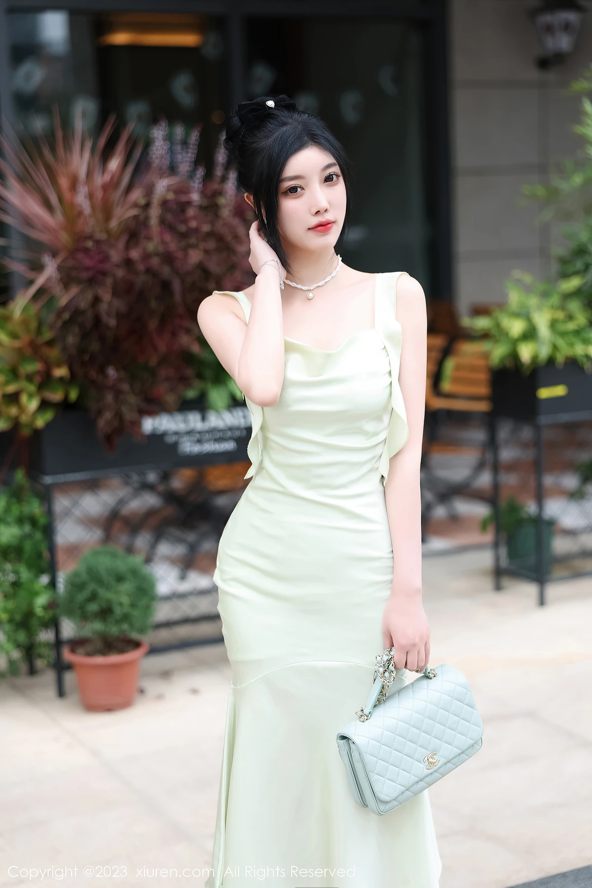 秀人网No.7410杨晨晨Yome安吉旅拍：解锁2种致命魅力，主播也能拍的高光写真！ - 5