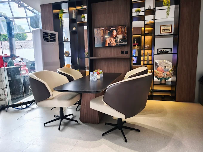 Showroom