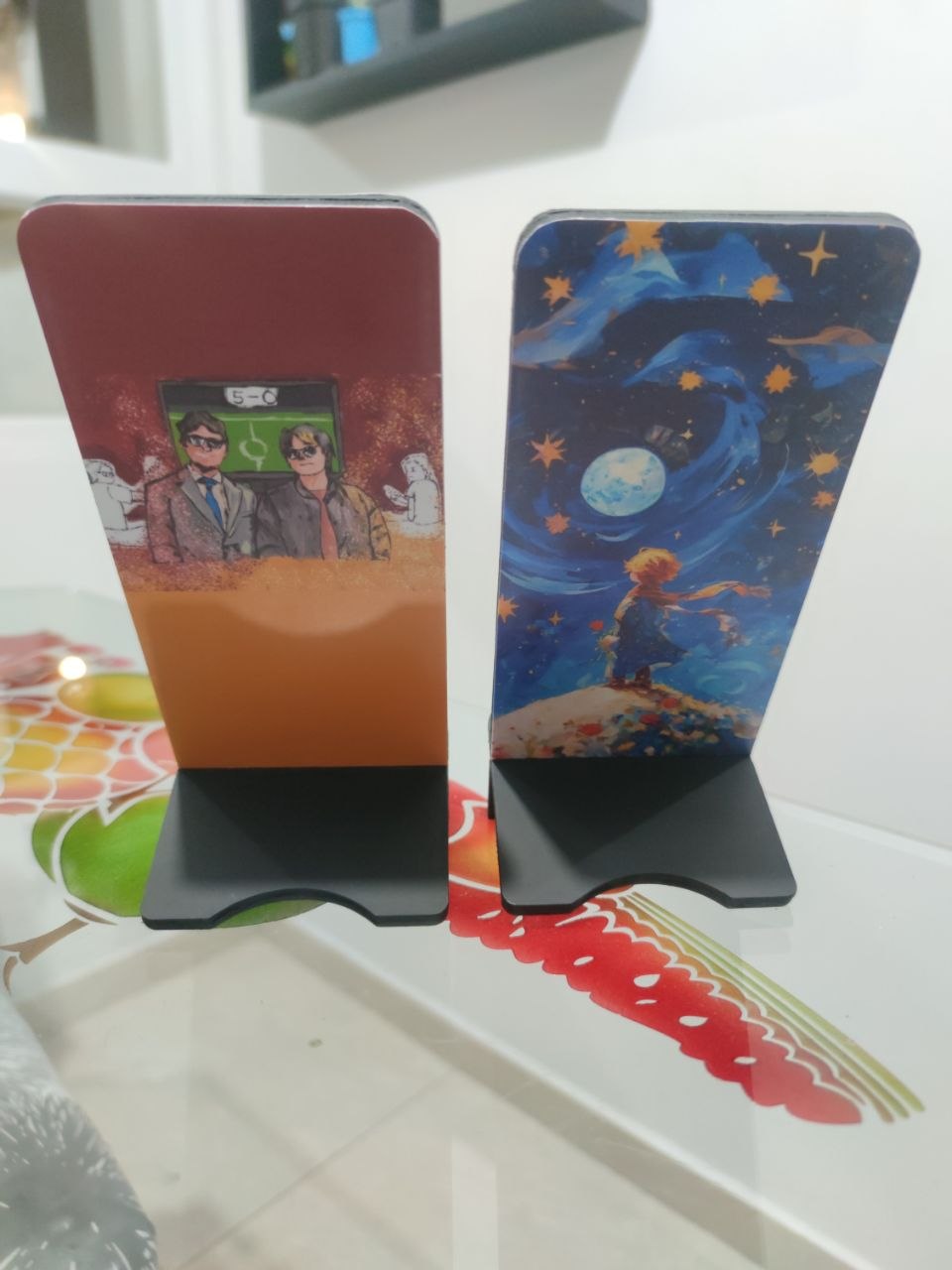 Portacelular Fútbol 5-0 y El Principito universo