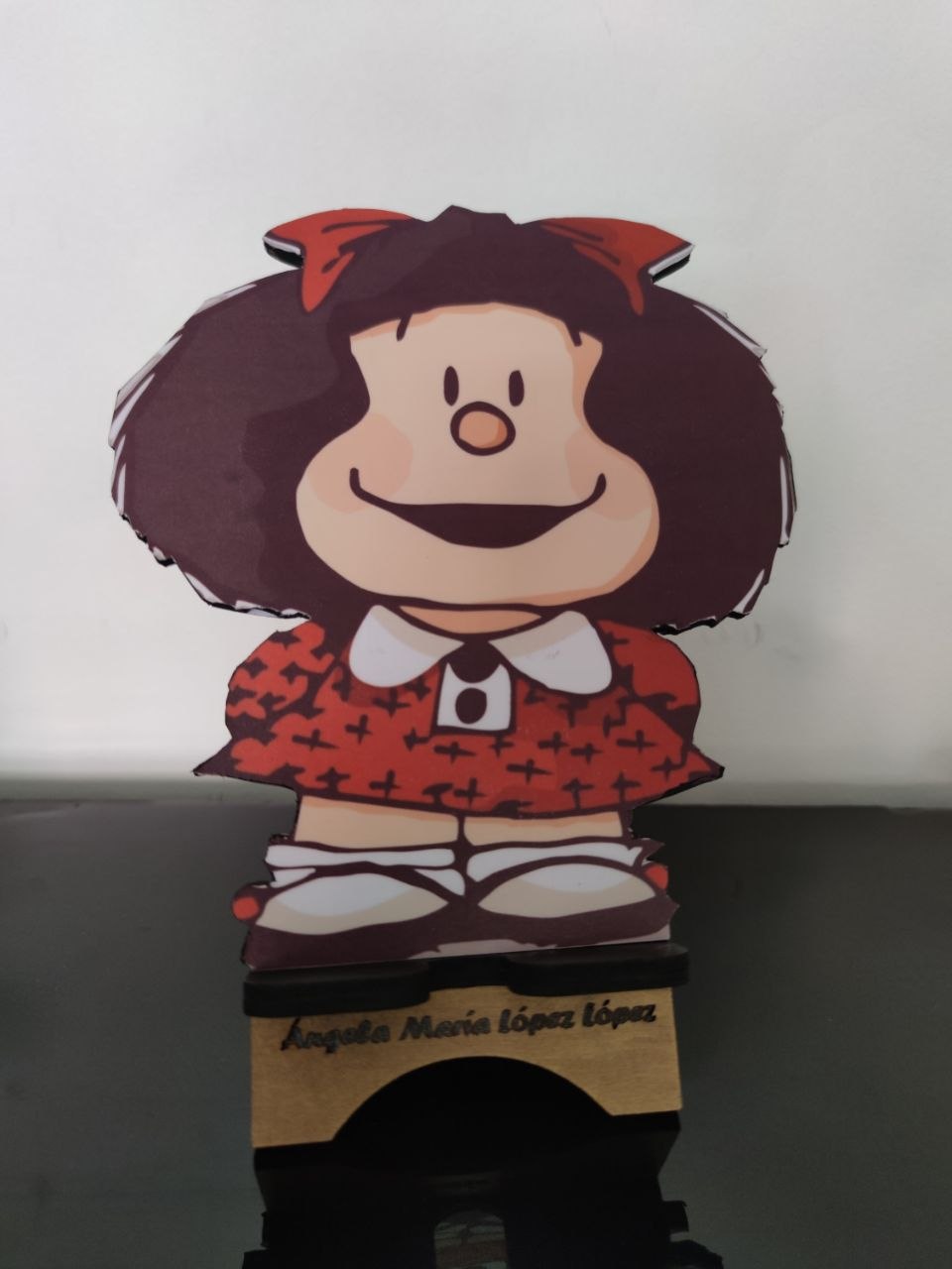 Portacelular 3D Mafalda personalizado con nombre