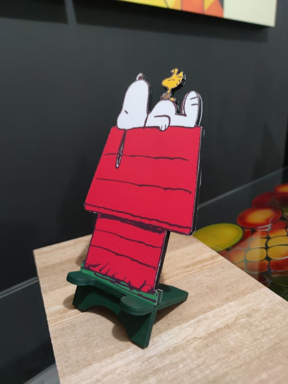 Portacelular 3D Snoopy en su casita