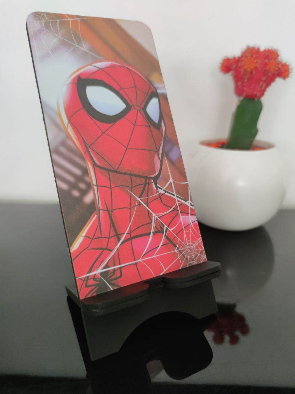 Portacelular Spider-Man rojo