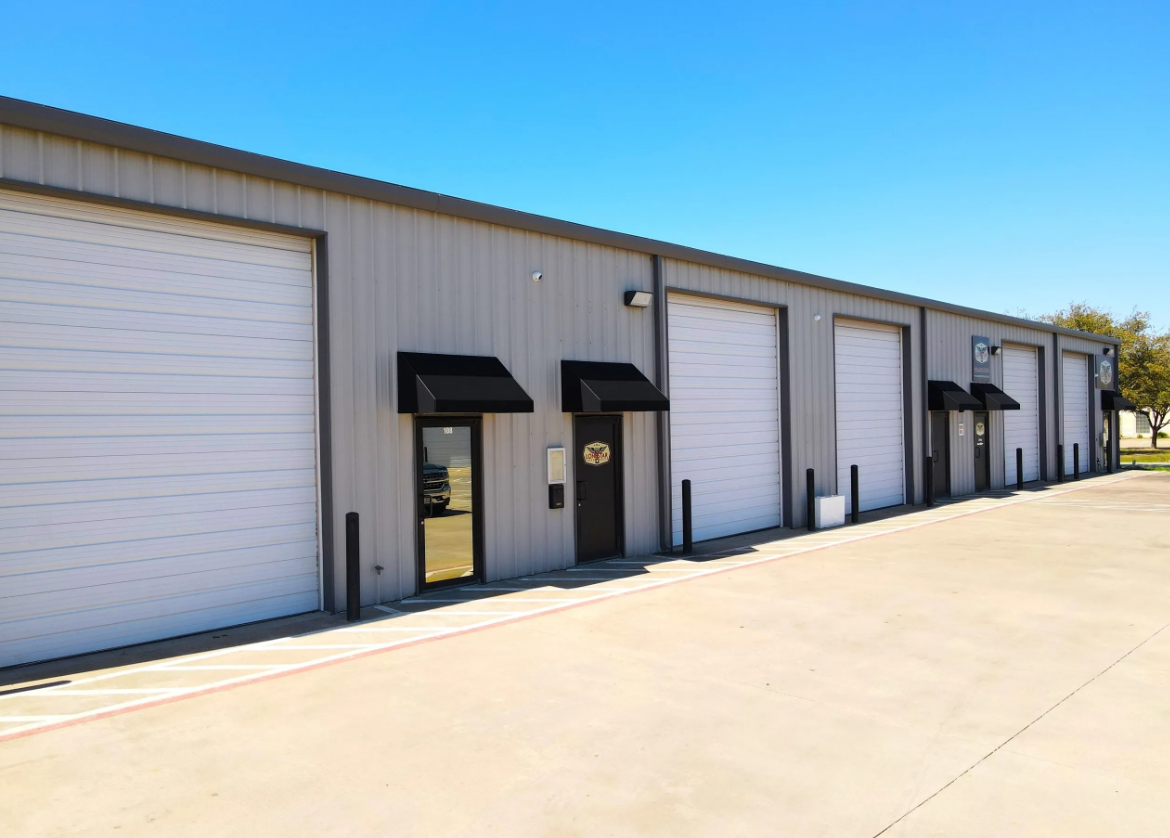 Multi-tenant industrial property