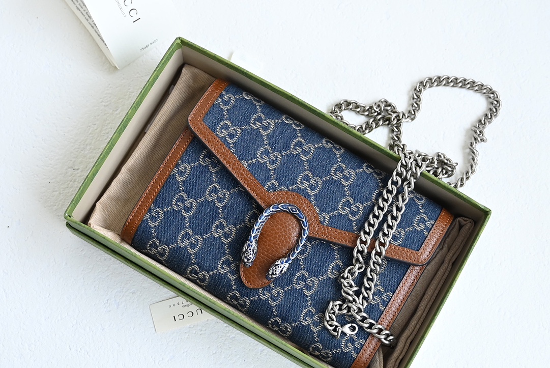 GG Marmont Denim Shoulder Bag