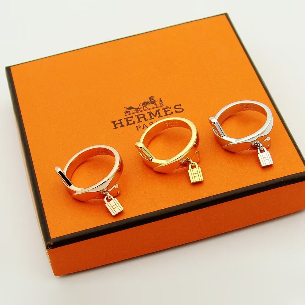 Hermes Ins-Style Pig Nose Ring