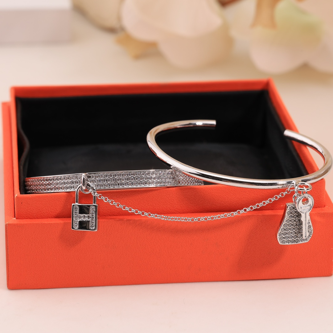Hermes Full Diamond H Bracelet Two-Piece Set