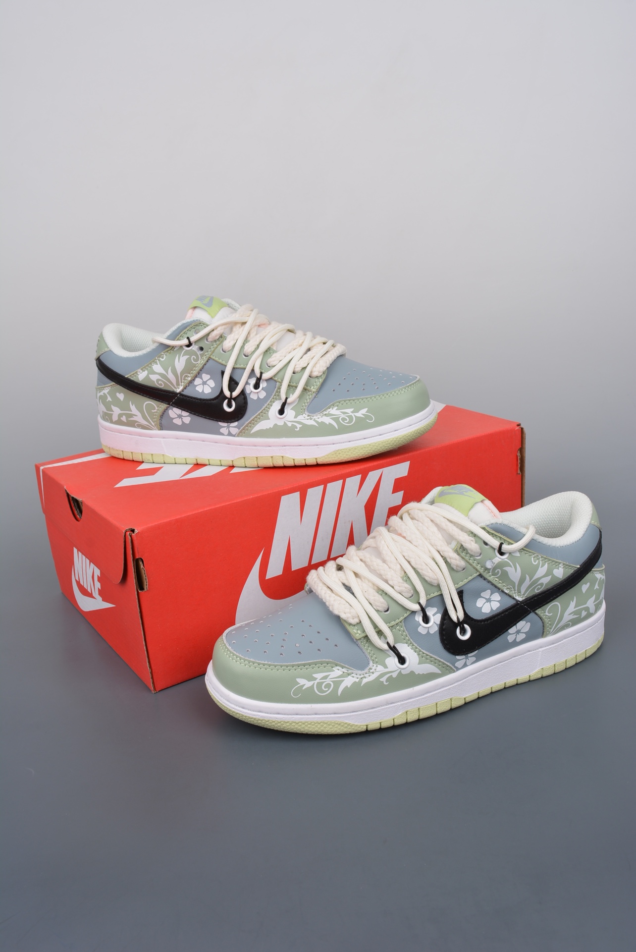 Nike SB Dunk Low Grey Green Paisley