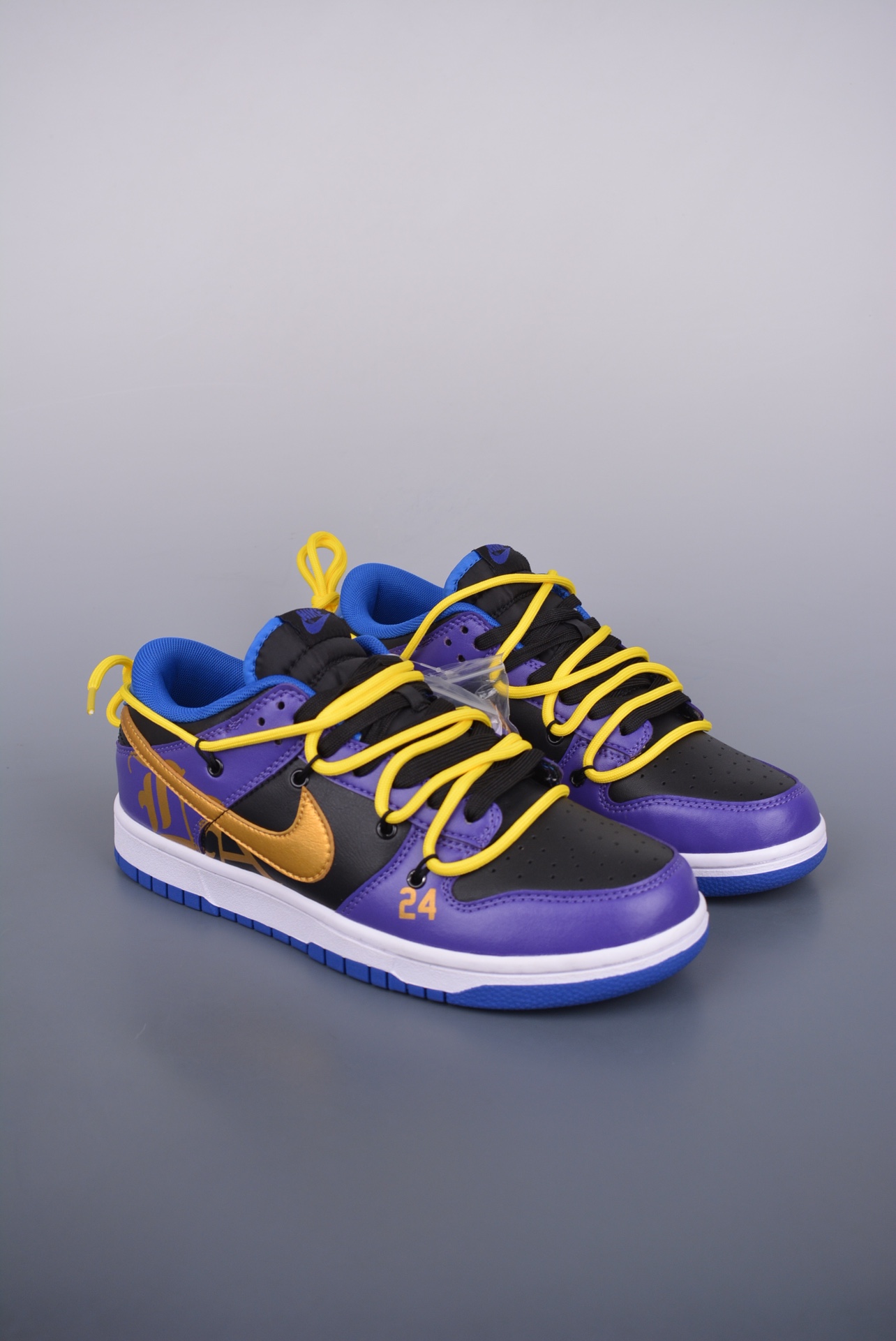 Nike SB Dunk Low Lakers Kobe Bryant