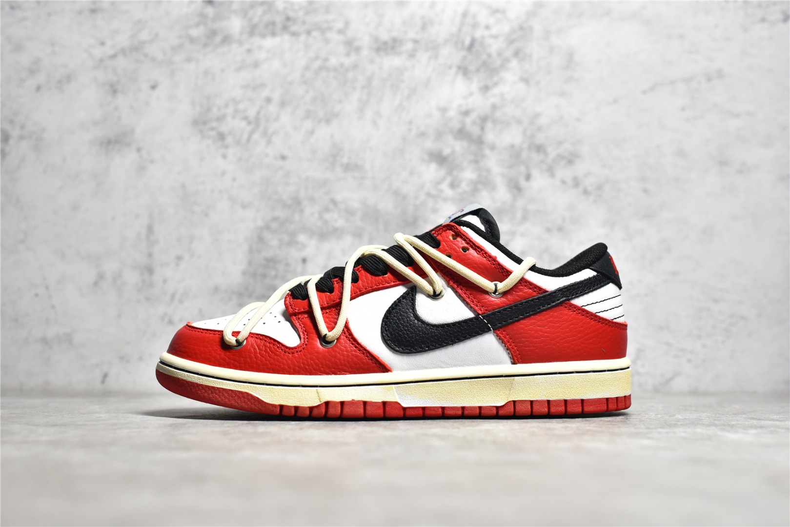 Chicago Dunk Low EMB Rep