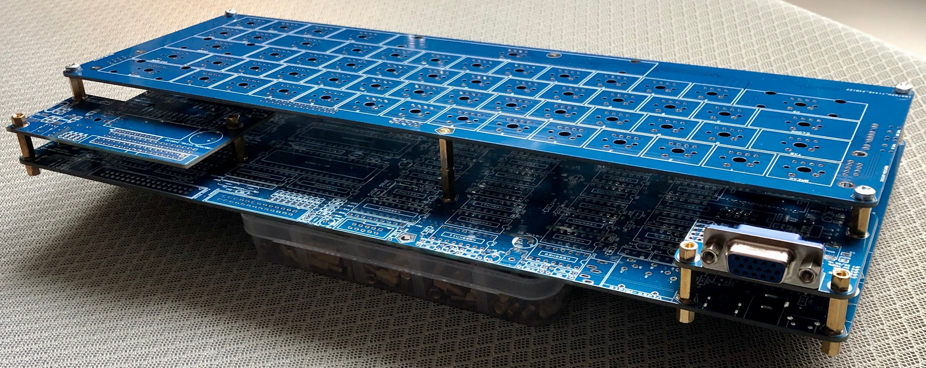 Pentagon-128_2024_v.1.4_PCB_5.JPG