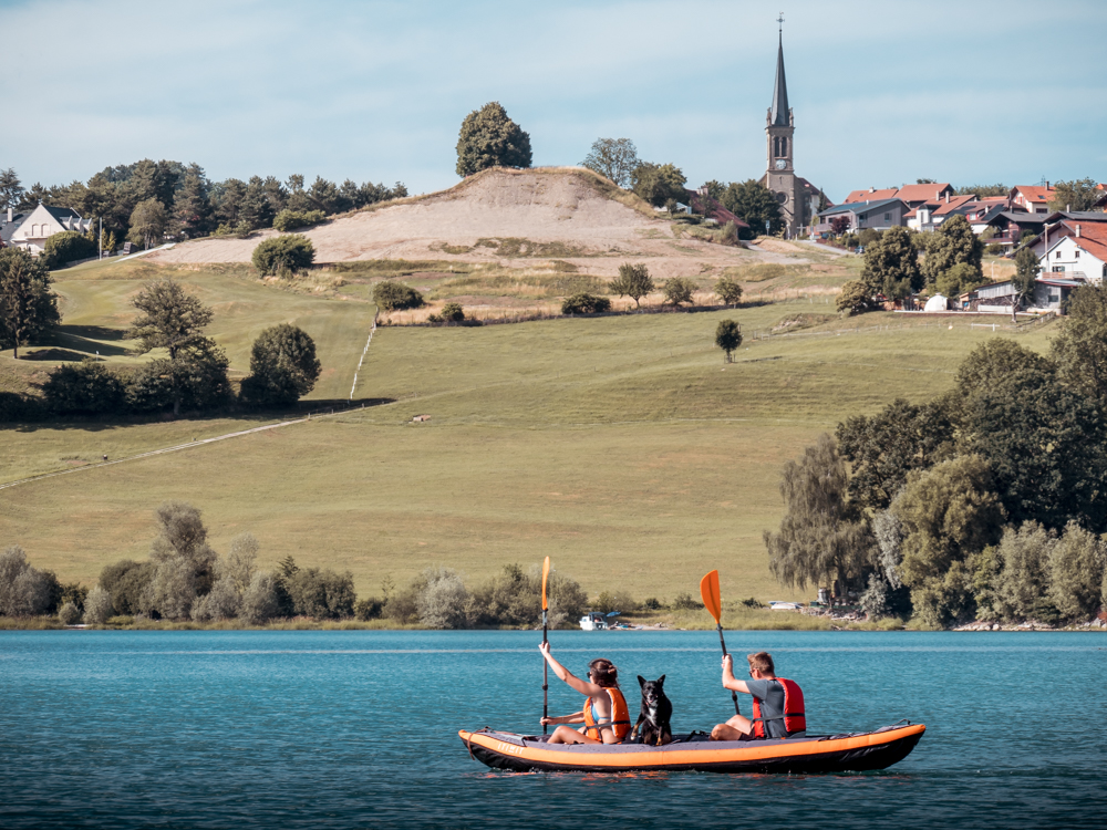 Raft Building — guided summer activity in Gstaad and Rougemont