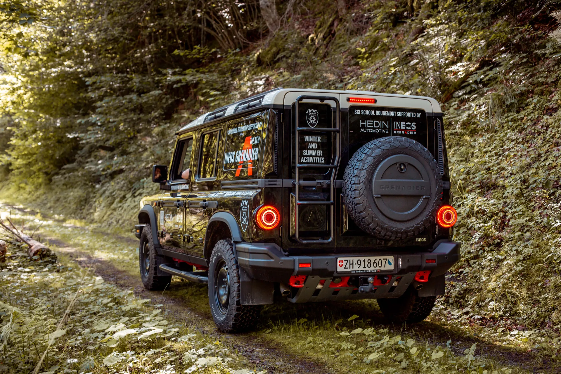 On-Road Jeep Panorama Tour — photograph 7