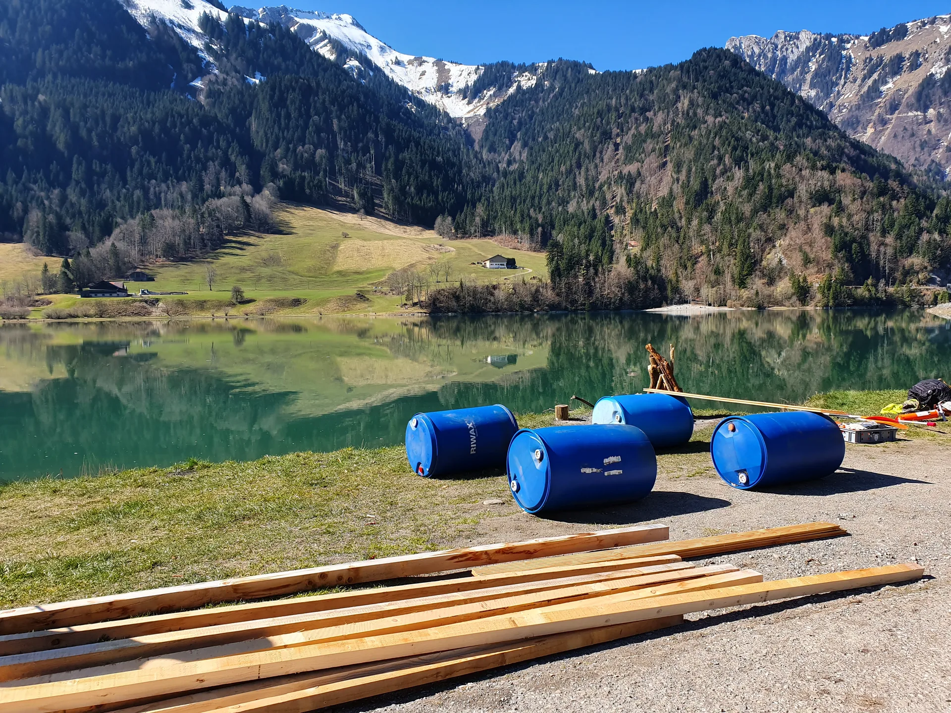 Raft Building — photograph 1