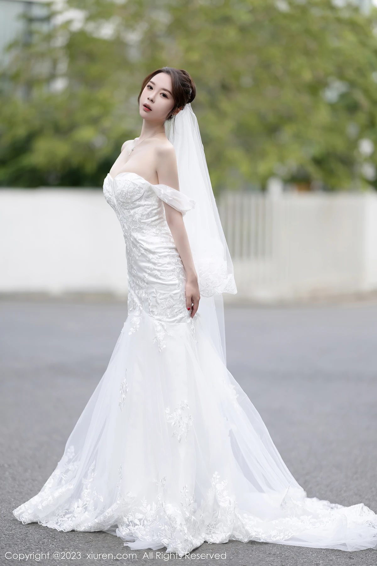 秀人网No.7310 梦心玥:安吉白纱旅拍解锁30+女性性感张力,83P帧帧戳心动 - 2