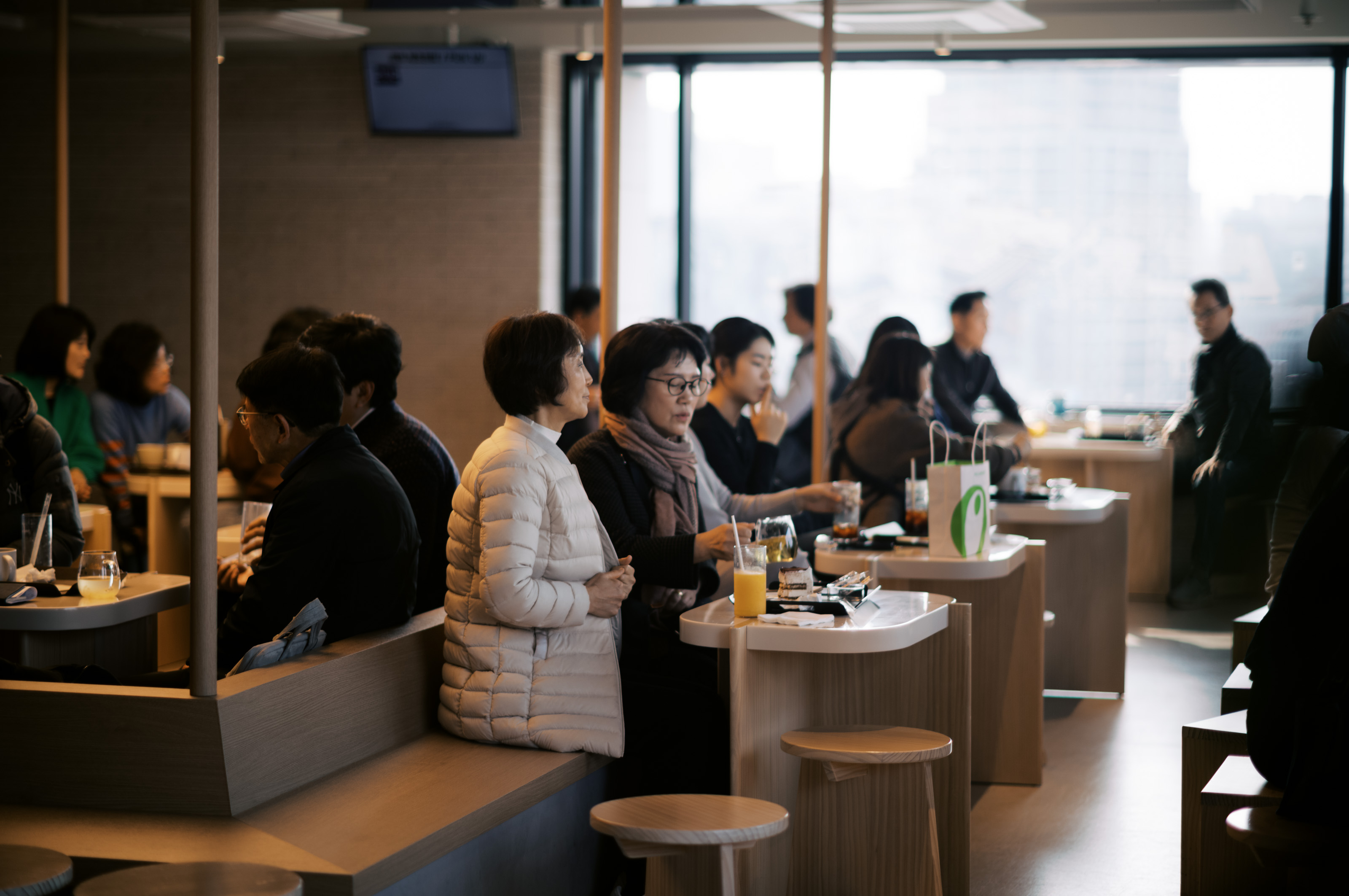 Koreans dressed in historical clothing