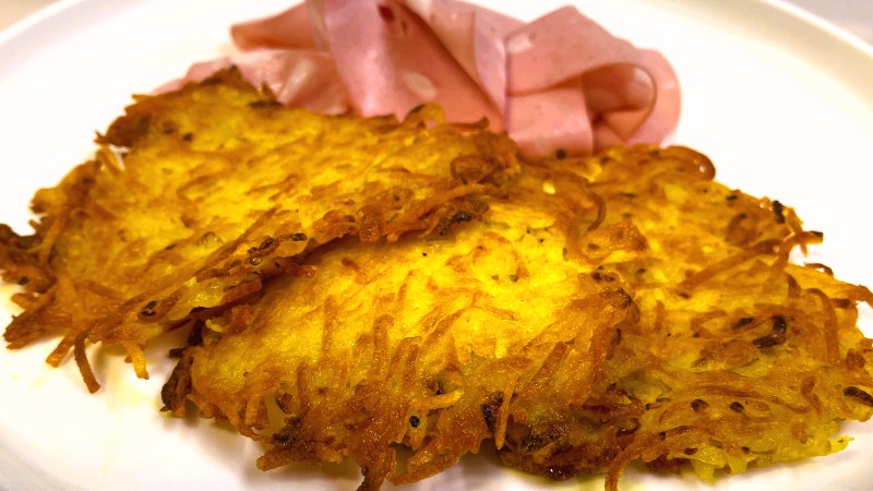 Kartoffelpuffer (Härdöpfeltätsch)