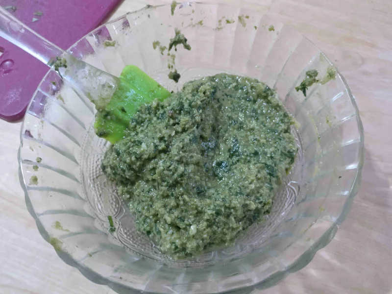 pesto-au-basilic