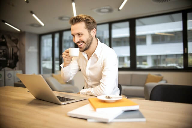 employee-1