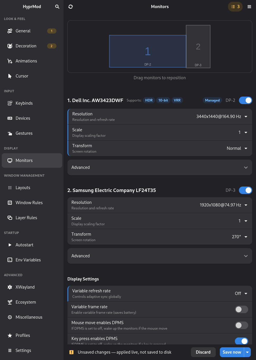 Monitor configuration page with a multi-monitor layout preview