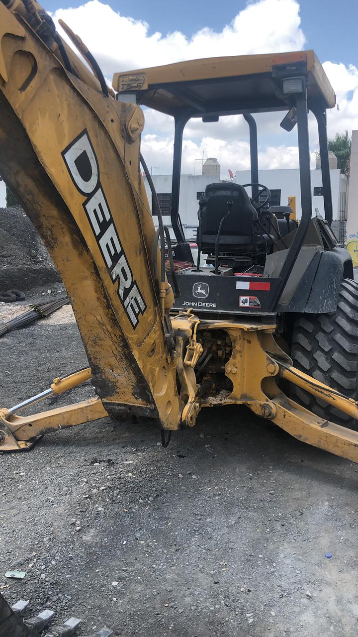 Retroexcavadora John Deere