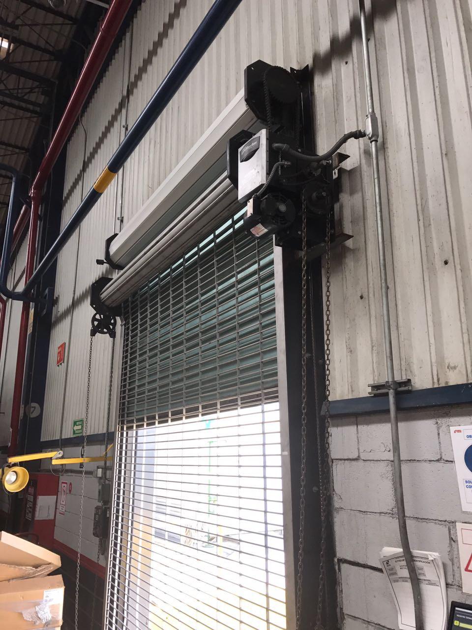 Cortina automatizada