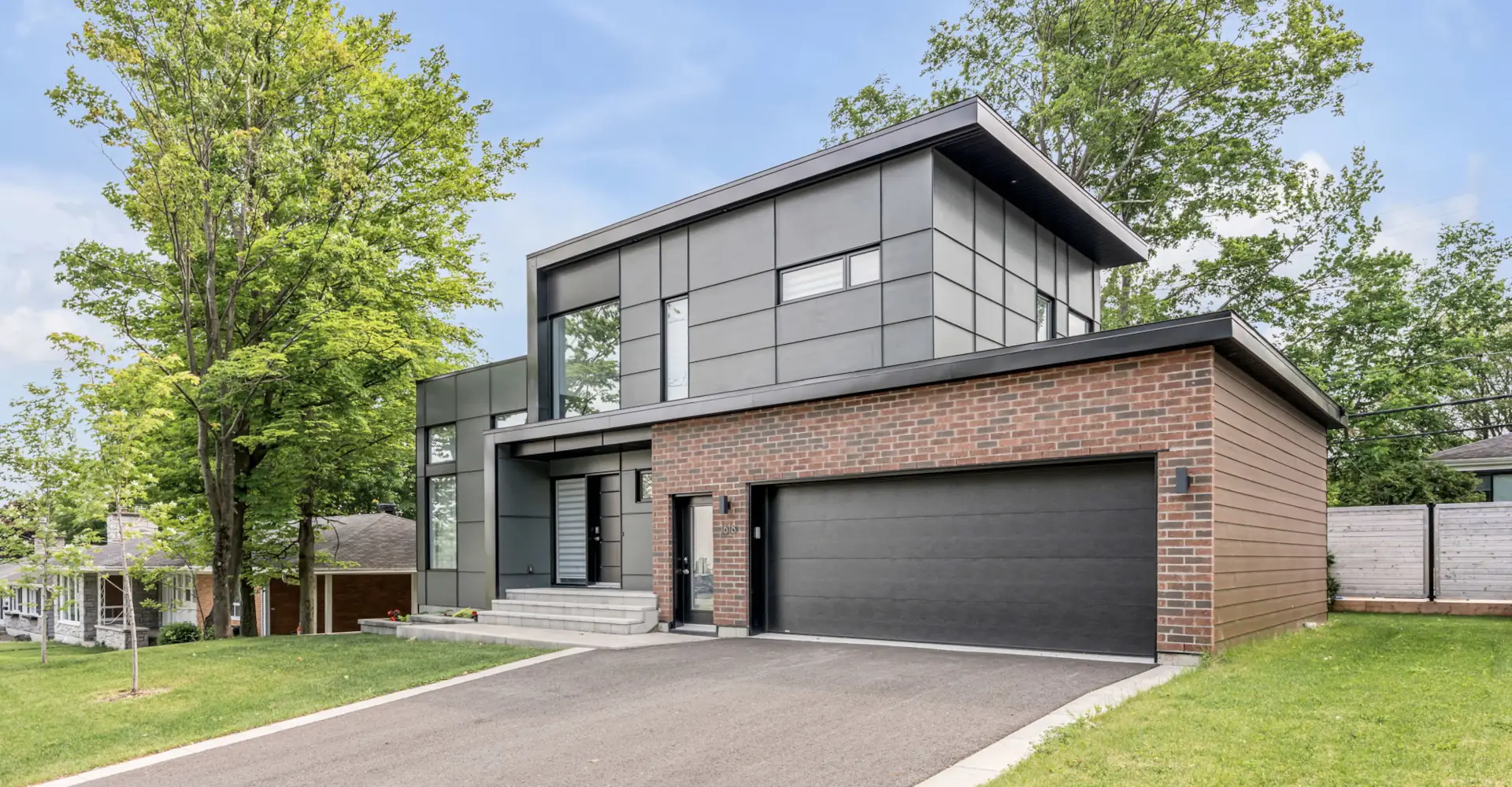 Maison neuve contemporaine Sieur d'Argenteuil à Sainte-Foy Québec - Vibatis