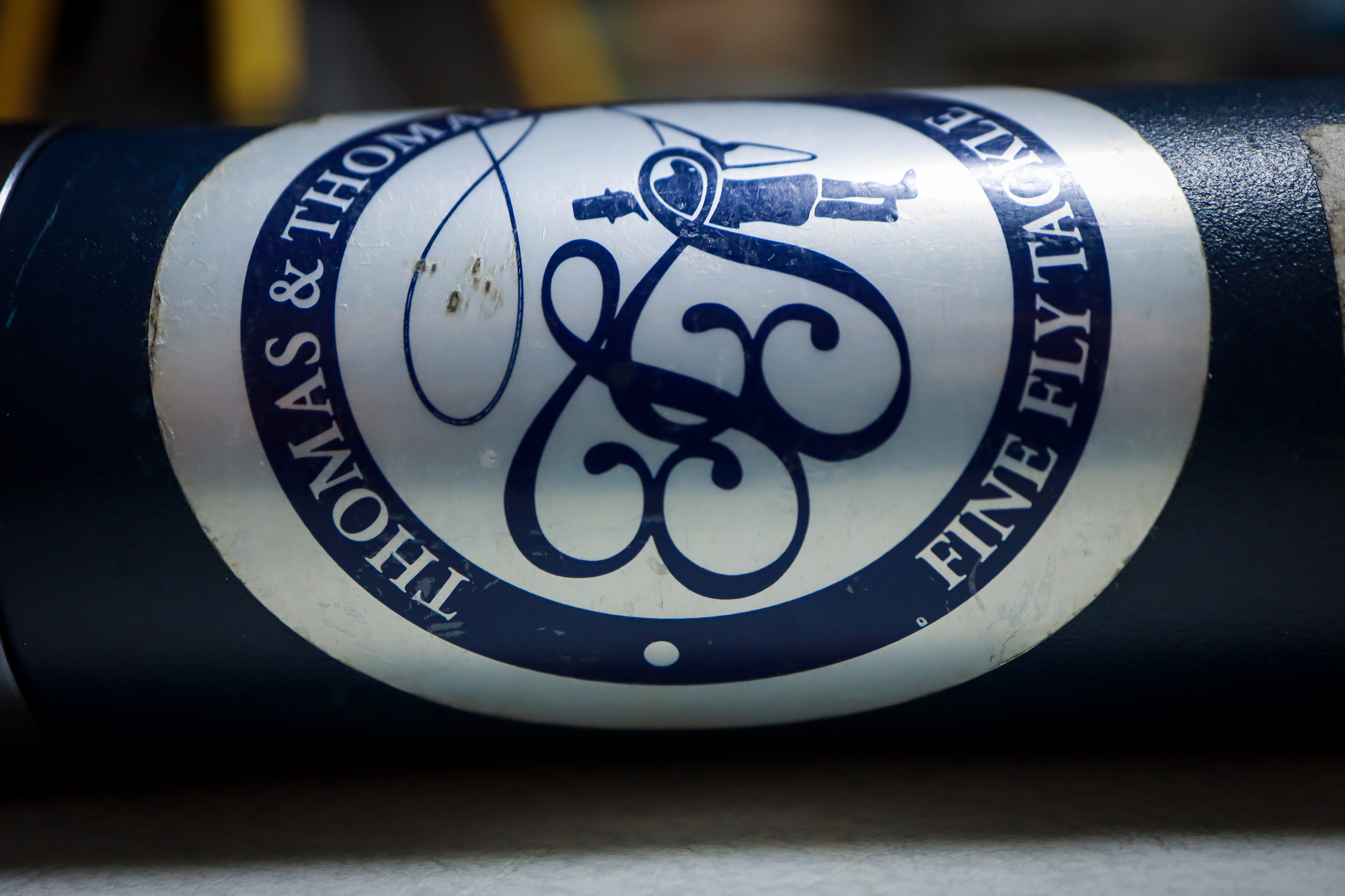 T&T 빈티지 로고